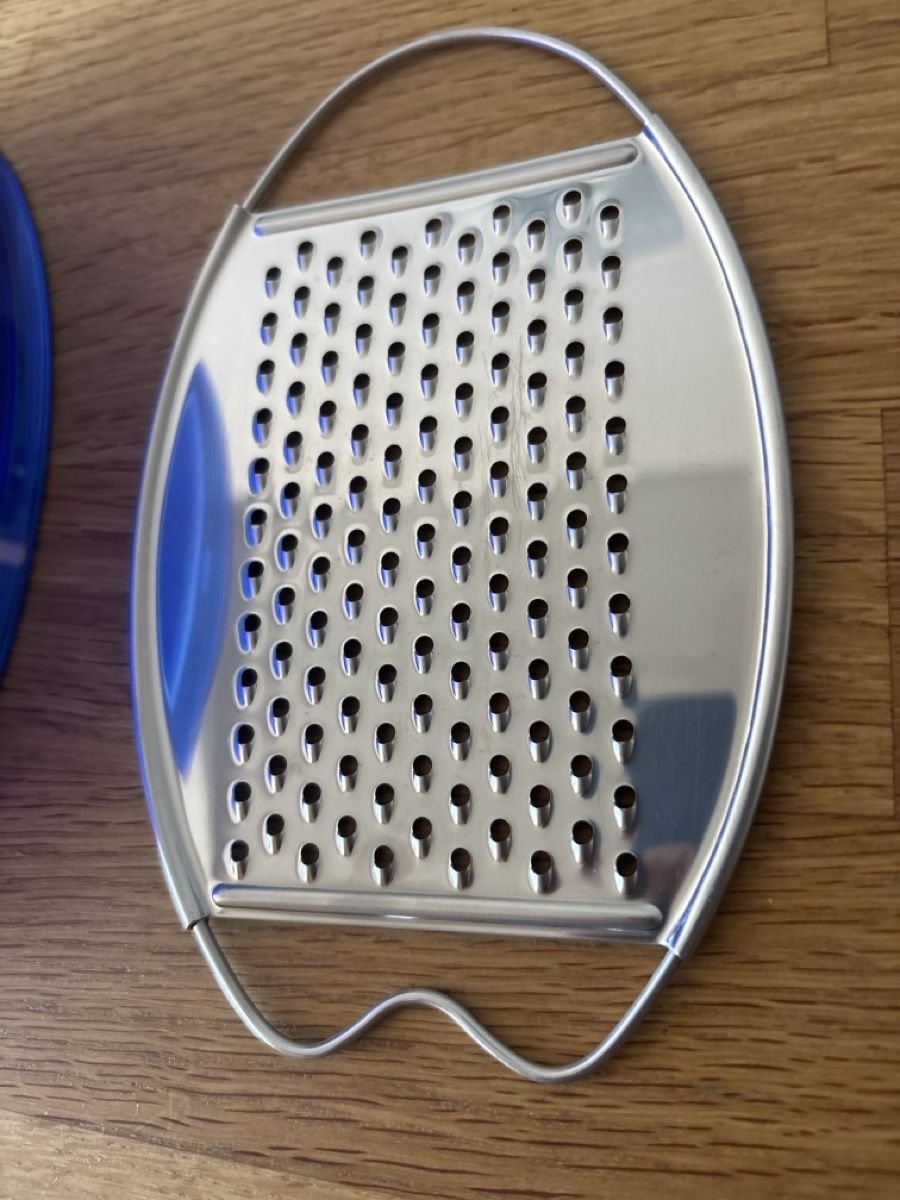 Bodum Elettrodomestici da cucina: Bodum Käsereibe – Usato da Sarnen venduto da leonie.vera 1