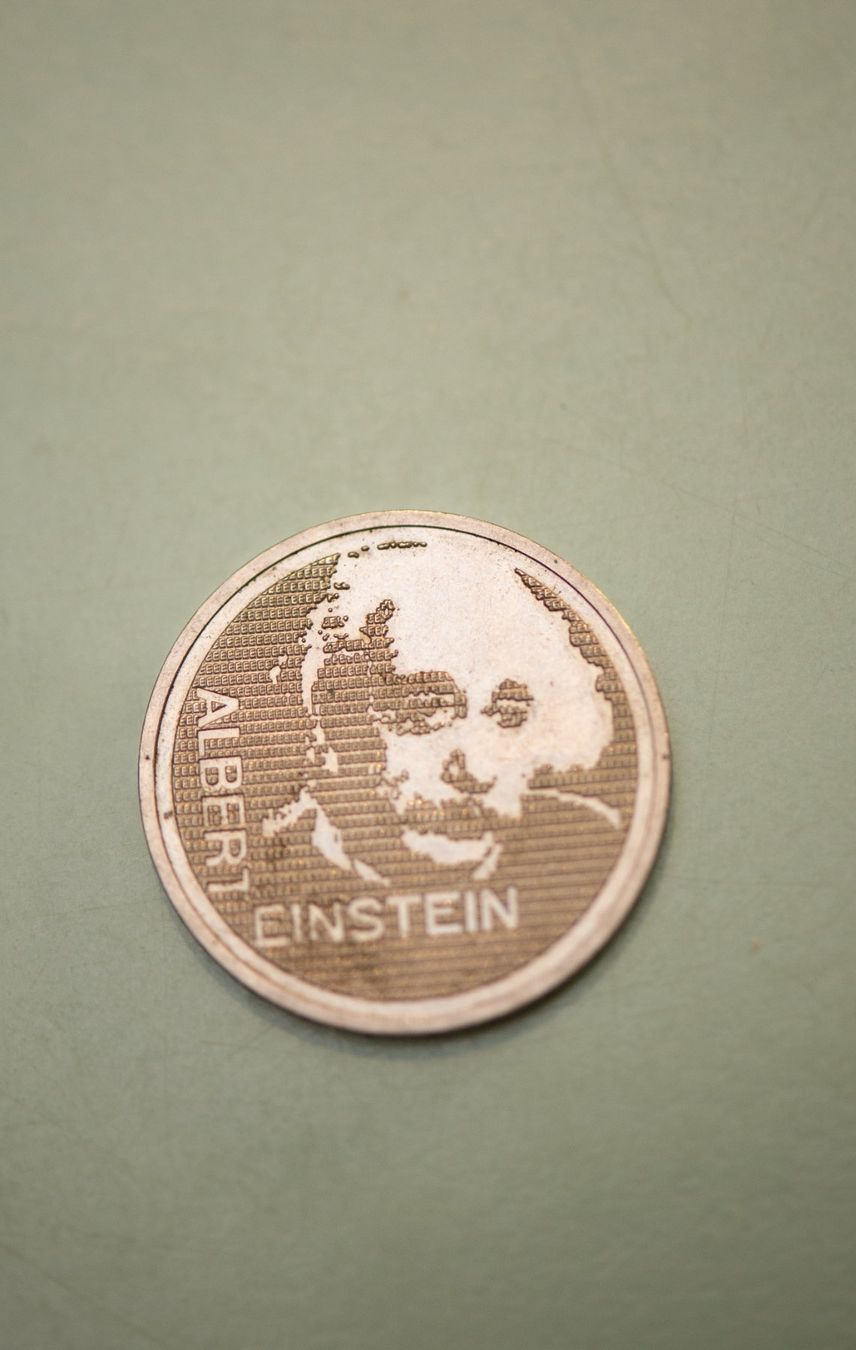 Alle Münzen: Sammelmünze Albert Einstein – Gebraucht aus Reinach BL von ATA2013