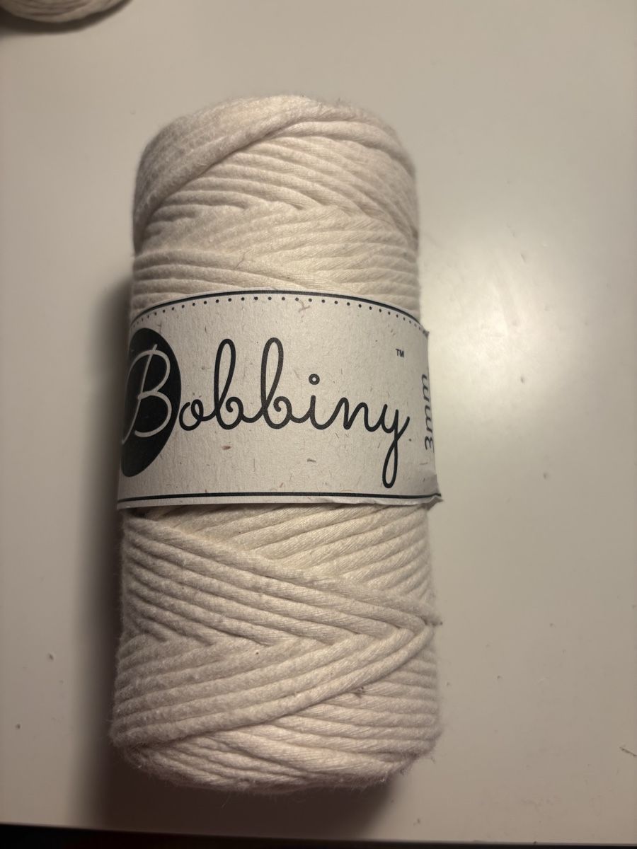 Cordelettes & Fils: Bobbiny Makramee Garn • Natural • 3mm • neu – Neuf avec emballage d'origine à Flumenthal par algr4444