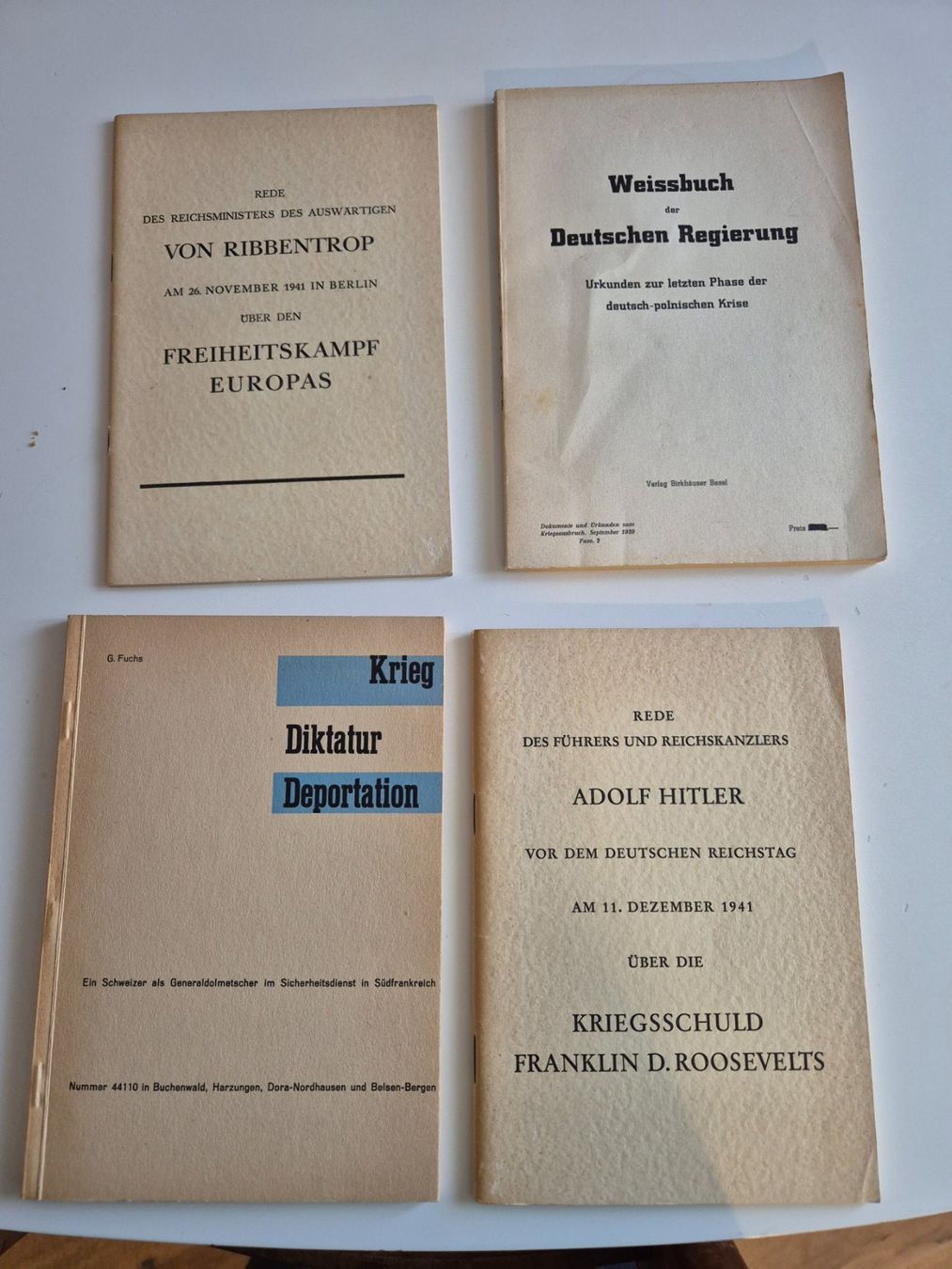 Libri: 4 kleinformatige Bücher 2. Weltkrieg – Usato da Hüntwangen venduto da ABCCBA01