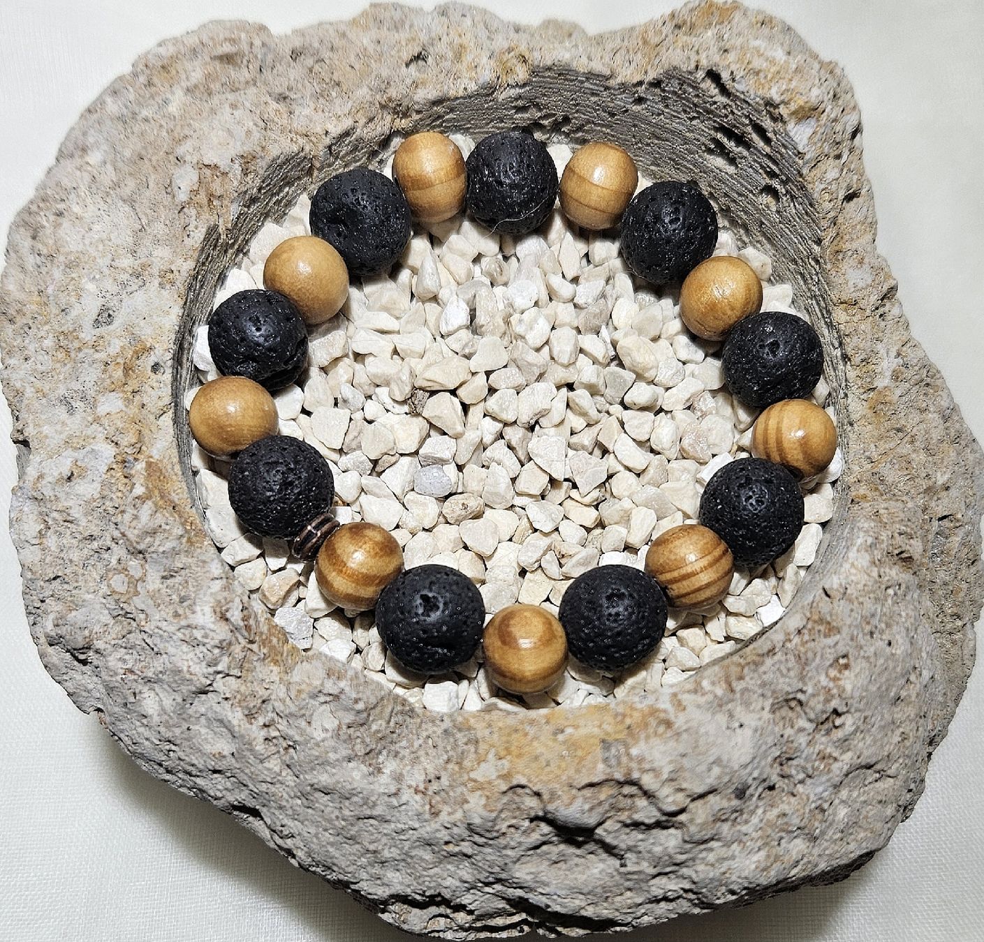 Armbänder & -reifen: Holz-Lavastein Armk. - Spendenaktion – Neu (gemäss Beschreibung) aus Unterkulm von Nachtigall 5