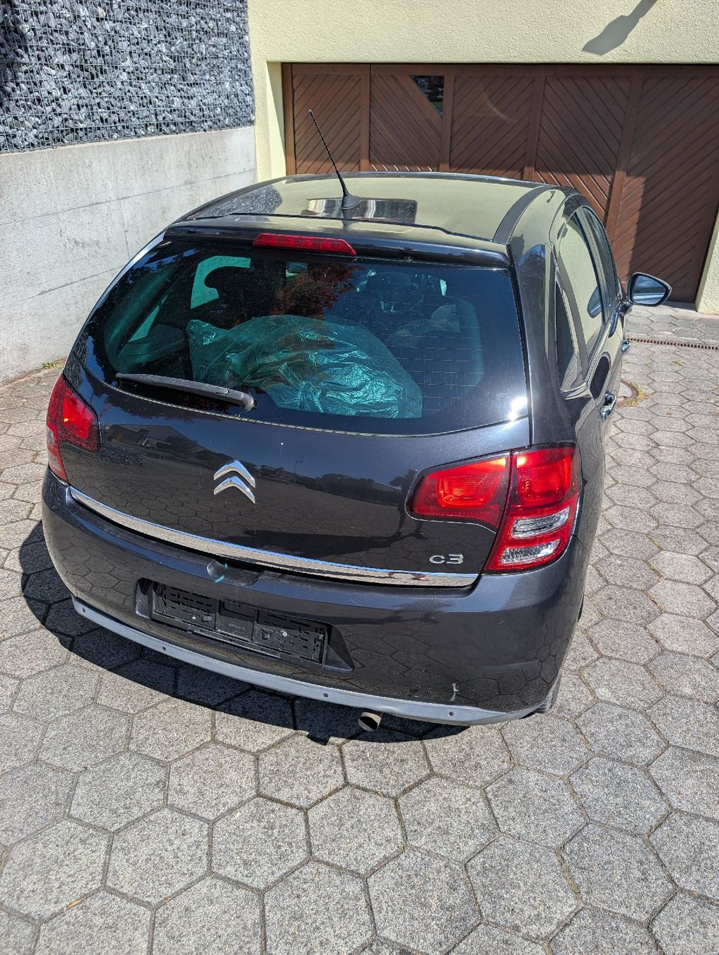 Citroën Automobili: Citroen C3 16i/16v black Handschaltung – Usato da Schübelbach venduto da Rhabilleur 3