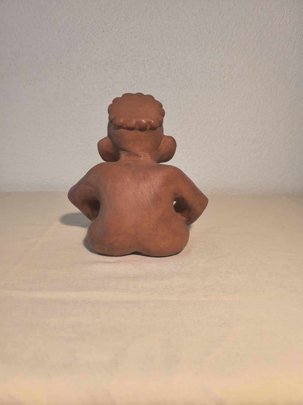 Sculture & Statue: Tonfigur sitzend getöpfert handgemacht – Usato da Zürich venduto da cashcash 4