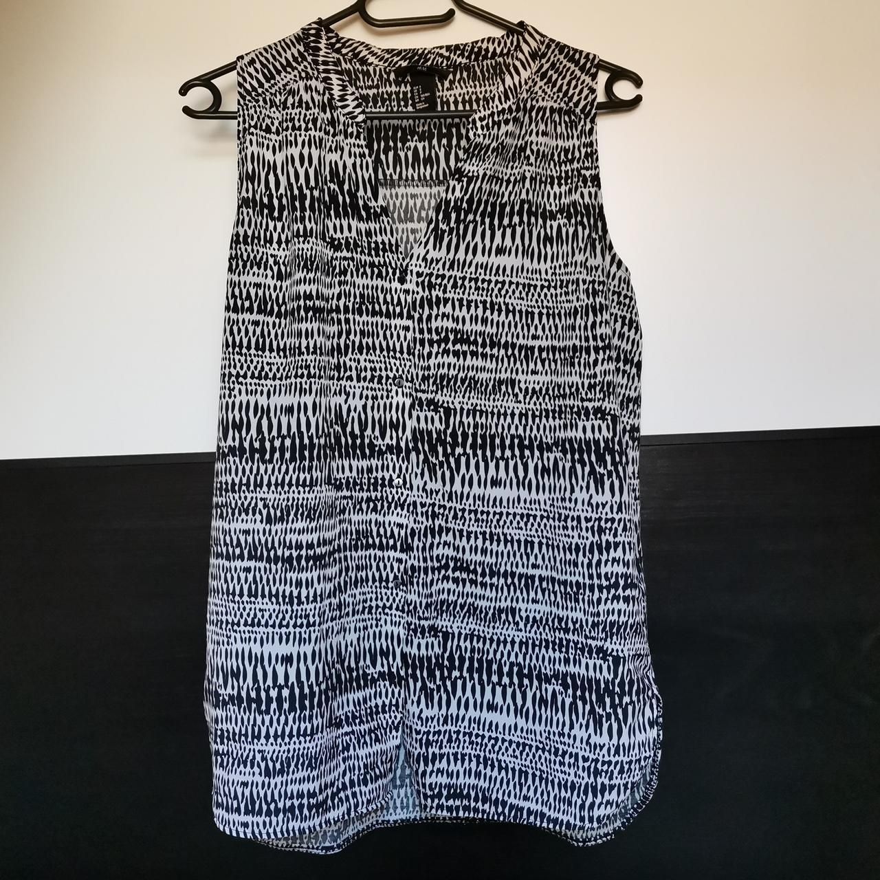 H&M Camicette: Kurzarm Bluse H&M lang Grösse S – Nuovo (secondo la descrizione) da Ringgenberg BE venduto da Vinyl.Love