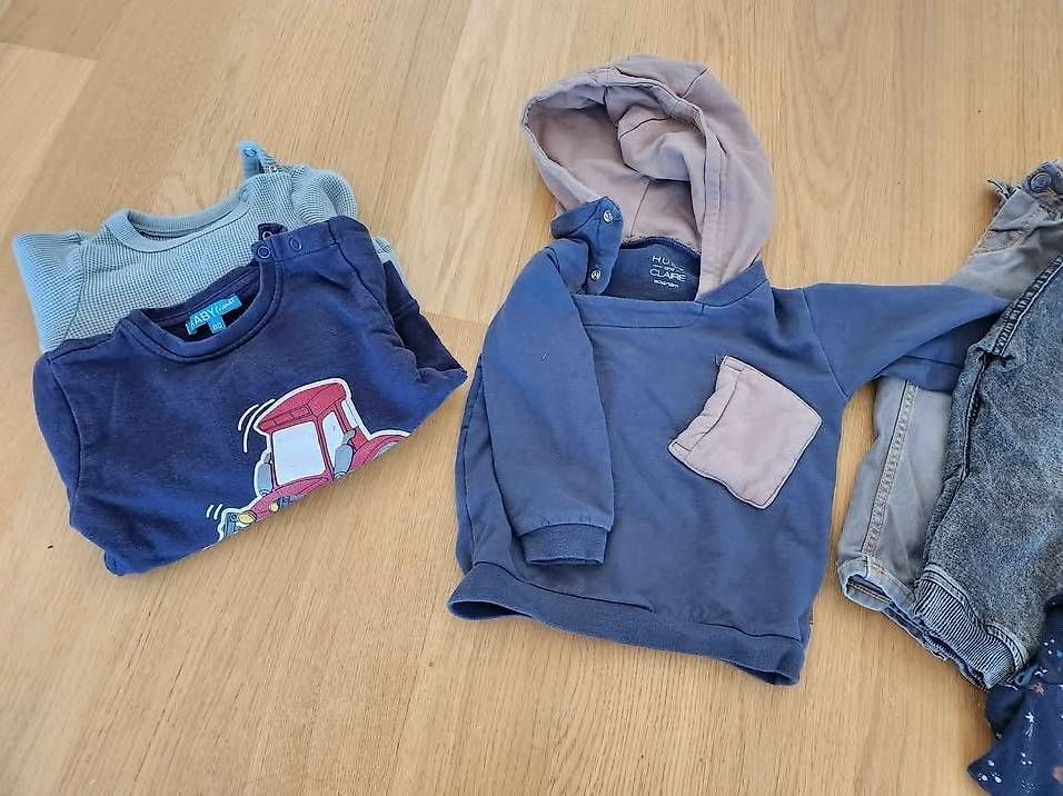 Kleiderpakete & -sets: Kleiderpaket in Grösse 80 – Gebraucht aus Winterthur von kyubi 1