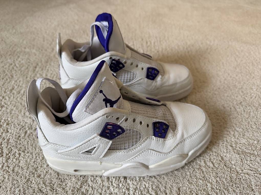 Scarpe da uomo: Air Jordan 4  – Usato da Muri b. Bern venduto da DaliborkaD 3