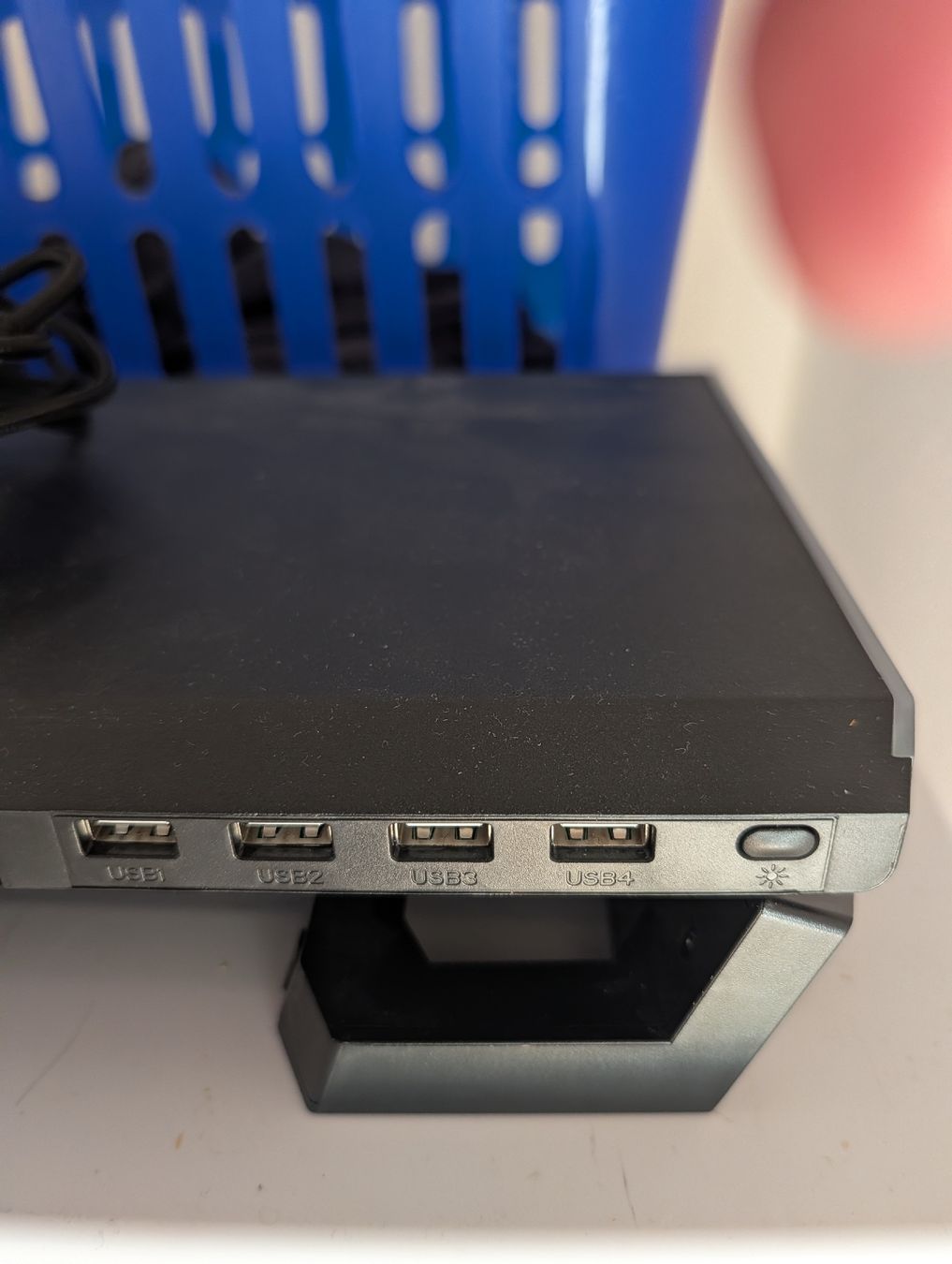 Hubs & Switches: USB hub – D'occasion à Röschenz par Beng 1