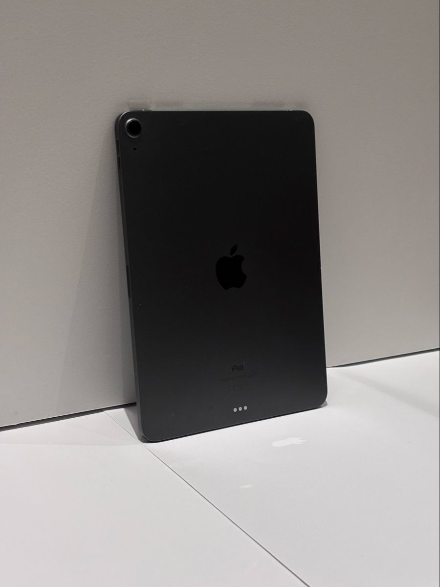Apple Tablet PC: IPad Air 4th Generation – Gebraucht aus Rieden SG von ChristianMG 3