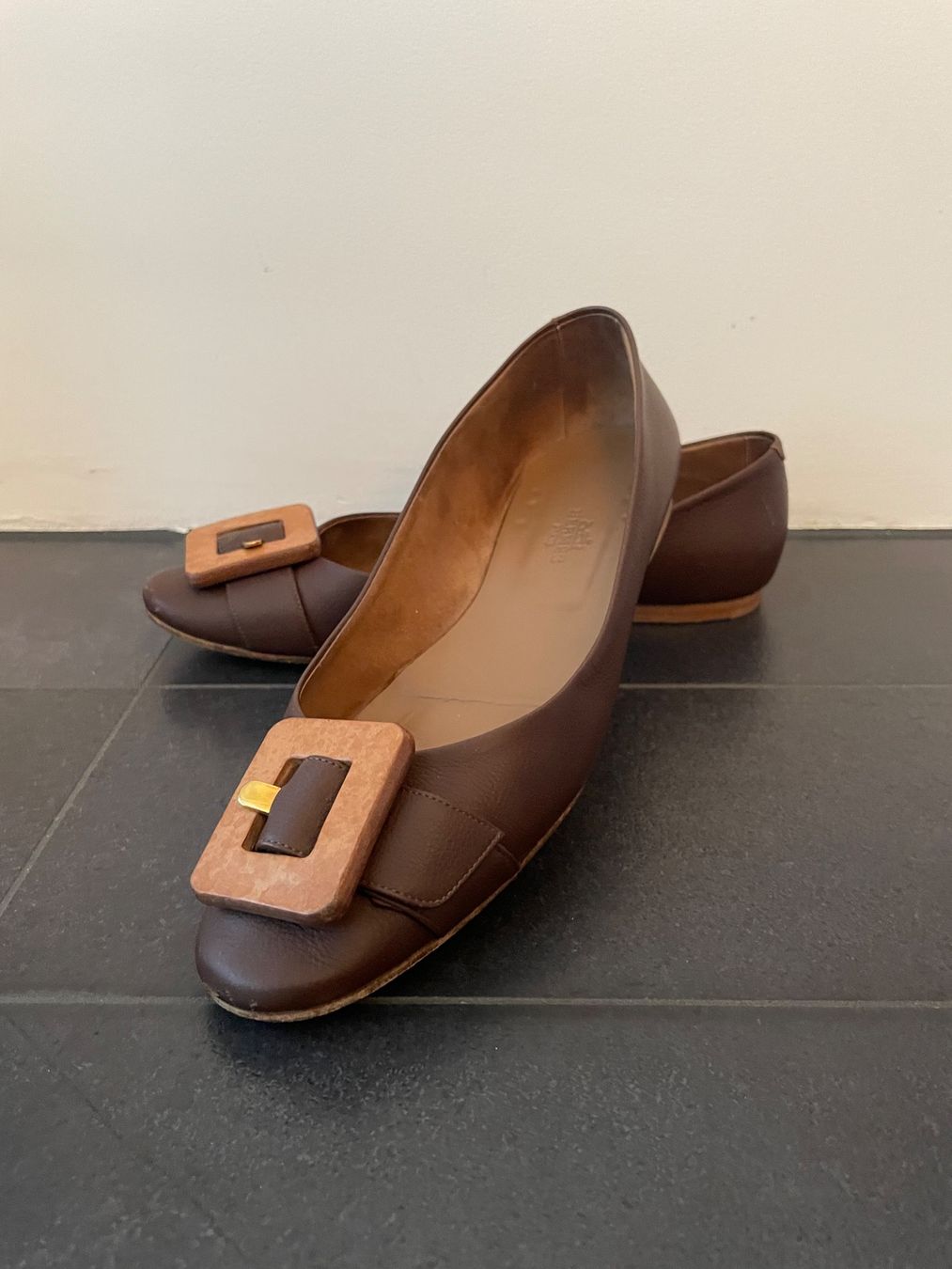Hermès Scarpe da donna: HERMÈS Paris Flats  - Gr. 38 1/2 – Usato da Hünenberg See venduto da DND5