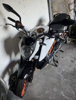 KTM DUKE 390