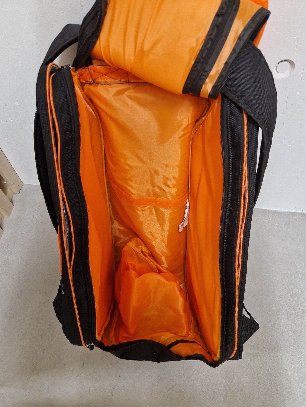 Taschen: Bullpadel Hack 03 Padel-Tasche – Gebraucht aus Kaiseraugst von ago_5gpn 2