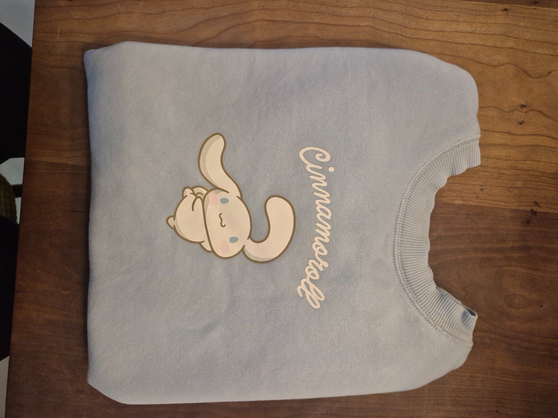 Pullover & Sweatshirts: Cinnalonroll Pullover – Gebraucht aus winterthur von goldfischt