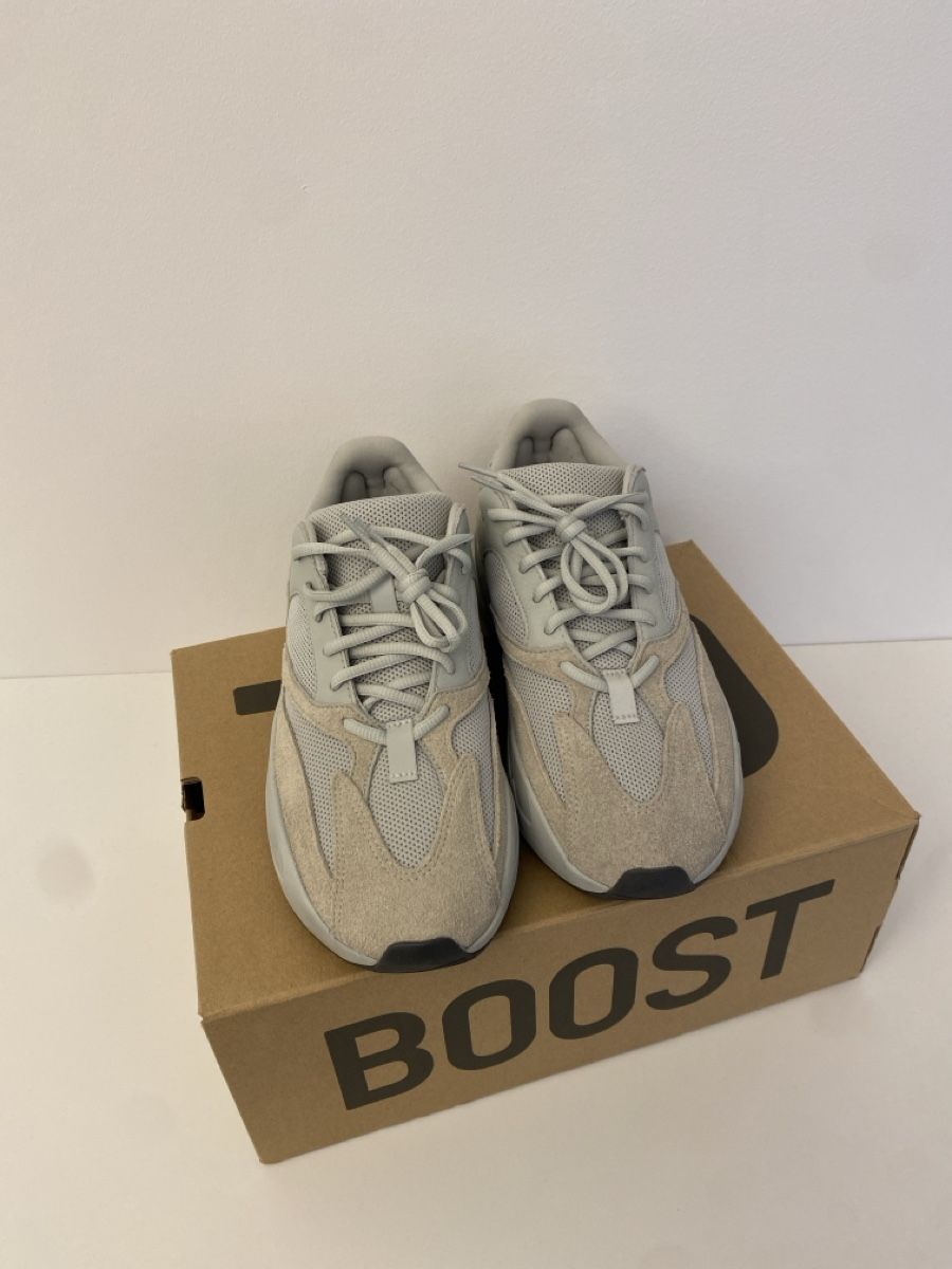 Adidas Scarpe da uomo: Adidas Yeezy Boost 700 Sneaker Size 43 1/3 – Nuovo (secondo la descrizione) da Brüttisellen venduto da xe_m 1