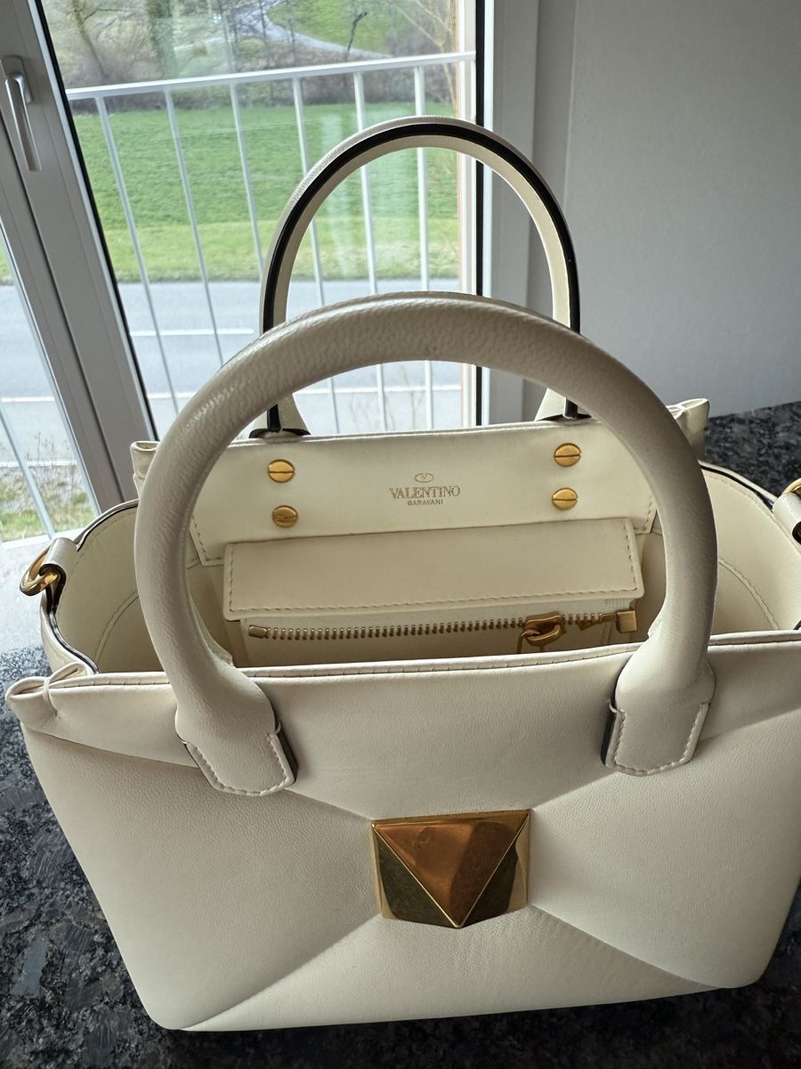 Valentino Taschen für Damen: Valentino Gavarani One Stud Handbag – Neu (gemäss Beschreibung) aus Wila von anj_x9mc 3
