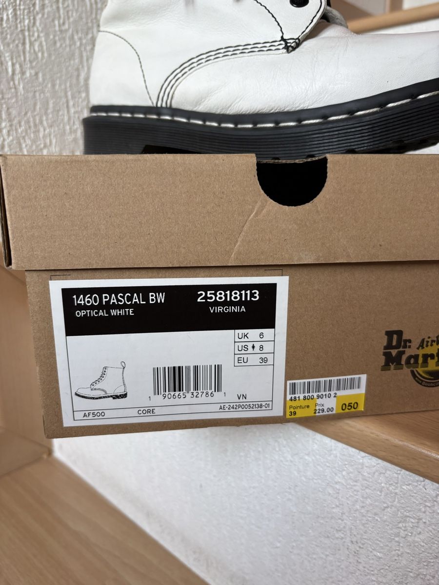 Dr. Martens Scarpe da donna: Dr. Martens – Usato da Flanthey venduto da catrehuit84 1