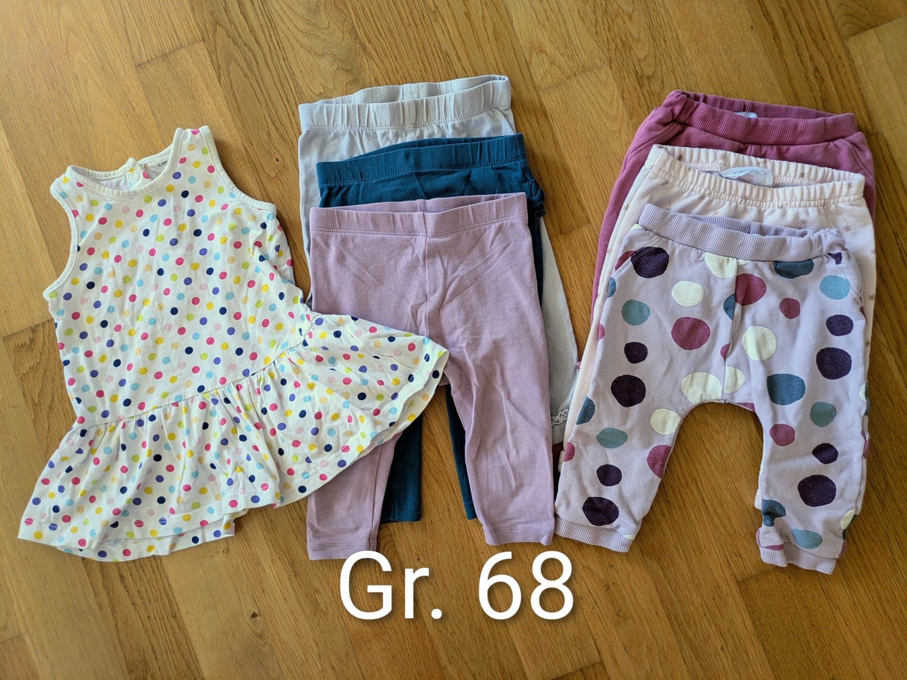 Kleiderpakete & -sets: Mädchen Kleidung – Gebraucht aus Arbon von Kon_lm2f