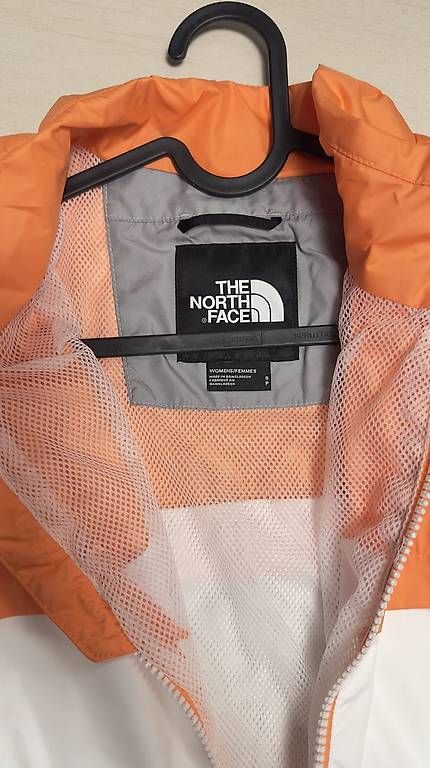 Giacche: The North Face Windbreaker Grösse S – Usato da Rüthi (Rheintal) venduto da ine_98z7 2
