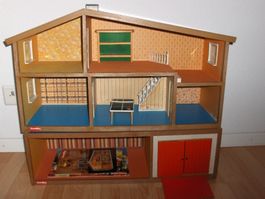 80er LUNDBY 3-stöckiges Puppenhaus Babystube inkl. Möbel !!!