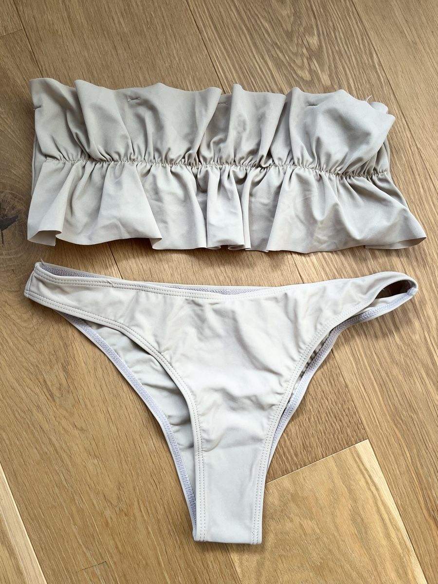 Badekleider & Bikinis: Badekleid – Neu und originalverpackt aus Dotzigen von White_Warrior 2