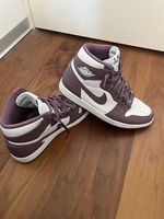 Air Jordan 1 Retro High OG 'Mauve' - Gr. 43