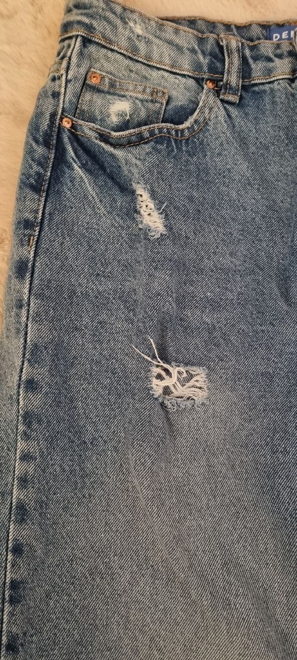 Jeans: Jeans Gr. 38, Sinsay, Destroyed Look – Usato da St Gallen venduto da vir_5kgt 3
