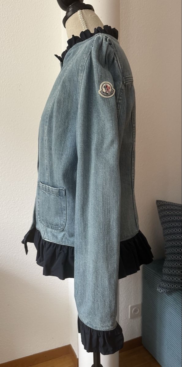 Moncler Giacche: MONCLER, veste en jeans, taille L – Nuovo (secondo la descrizione) da Morges venduto da sandy069 9