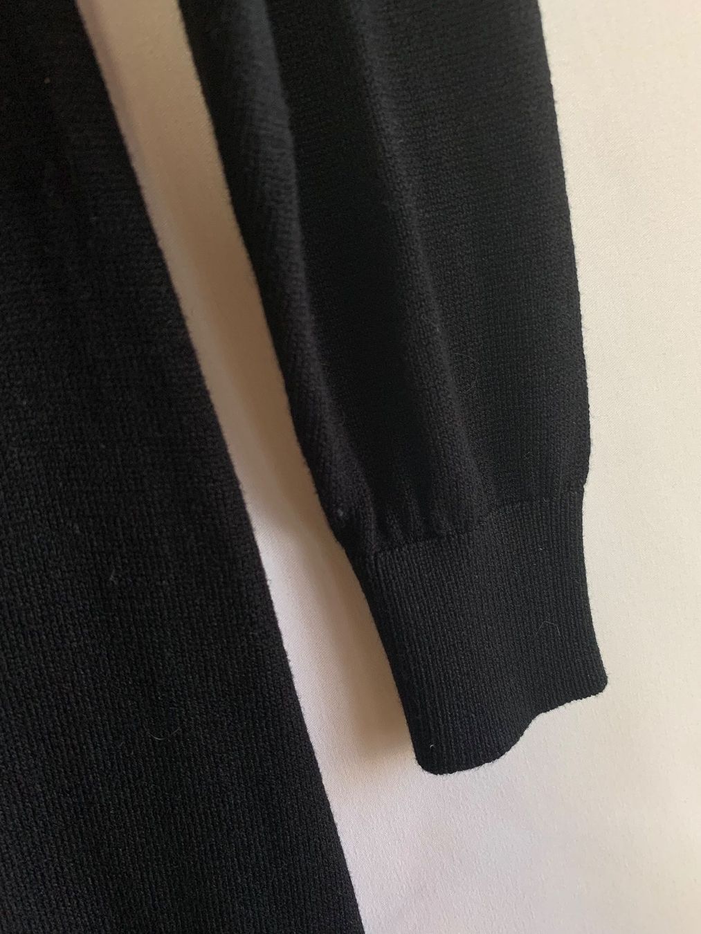 Only Vestiti: ONLY Strickkleid schwarz Gr. M – Usato da Gansingen venduto da per_h7lz 3