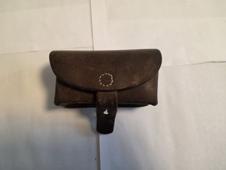 Antike Leder-Tasche  Magazin Tasche Militär Armee