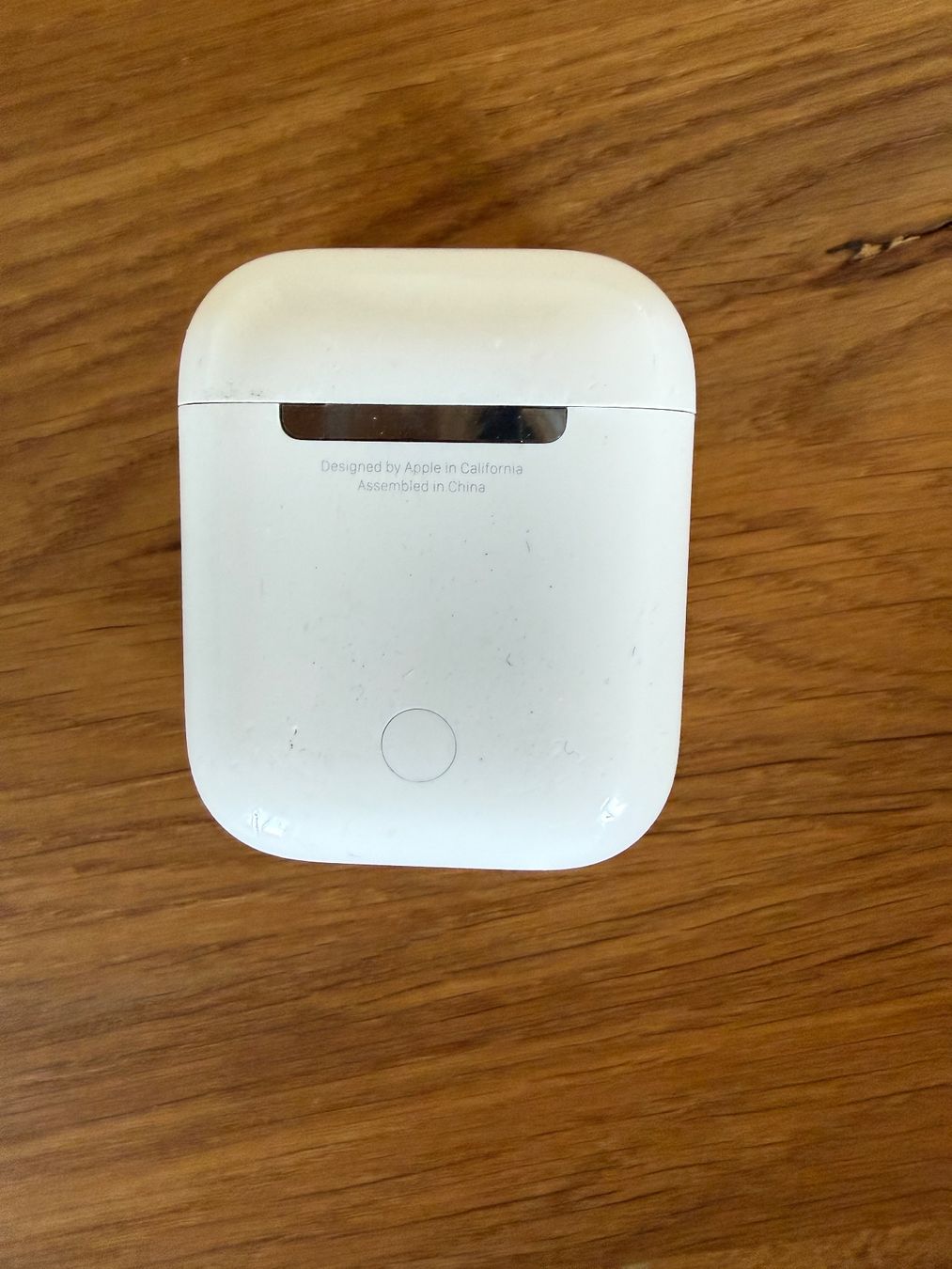Apple Cuffie: APPLE AirPods 2 Charging Case – Usato da Lausanne venduto da Nine1982 4