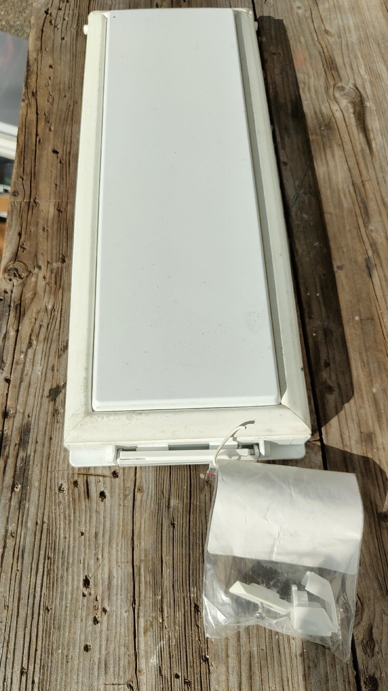 Electrolux Frigoriferi: Electrolux Kühlschrank Gefrierfach Klappe, gebraucht – Usato da hausen am albis venduto da Migrep 1
