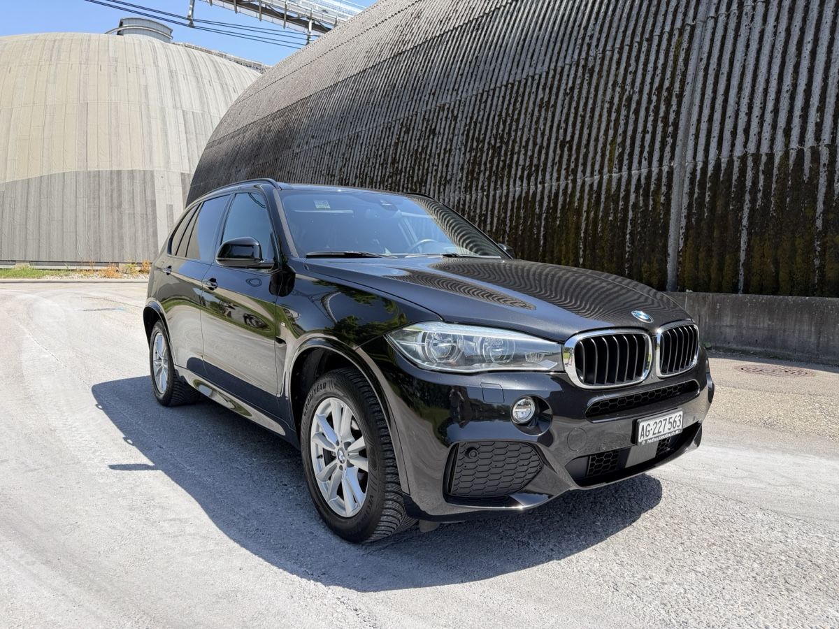 BMW Automobili: Schwarzer BMW X5, Top Zustand! – Usato da Eiken venduto da hipopo