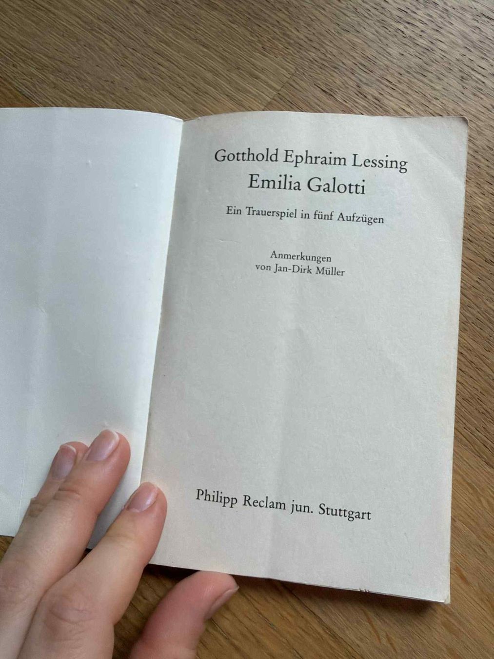Libri: Lessing - Emilia Galotti - Reclam – Usato da Riehen venduto da edu_92w7 7