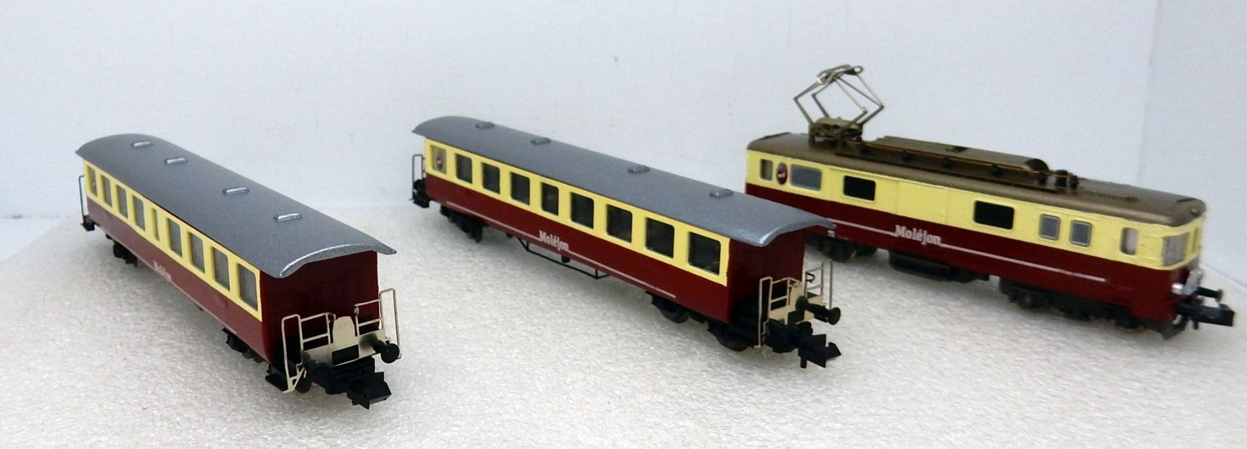 Hobbytrain Modellini di ferrovie: N  - TPF - Train fondue - Rame 3 éléments  Livrée "Moléjon" – Usato da Locarno venduto da Gudrun2 3