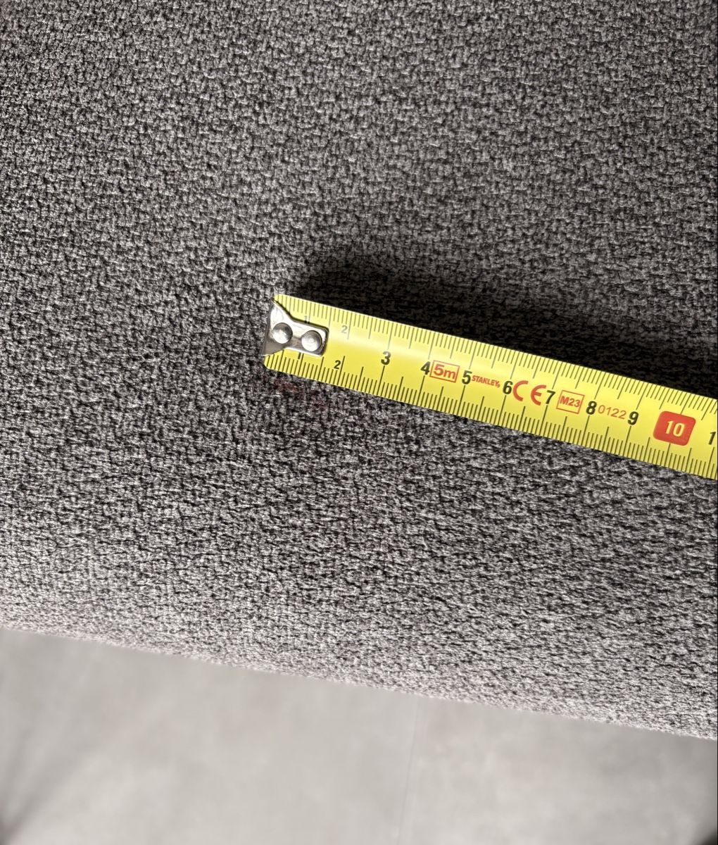 Divani: Pfister Sofa / Divano  – Usato da Muralto venduto da ayy_2cl8 4