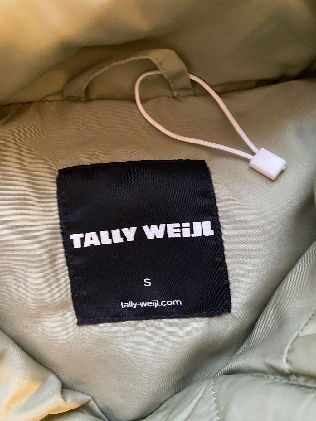 Altro abbigliamento per bambina: TALLY WEJIL 2 Steppwesten, Gr.S – Usato da Vezia venduto da luce2011 2