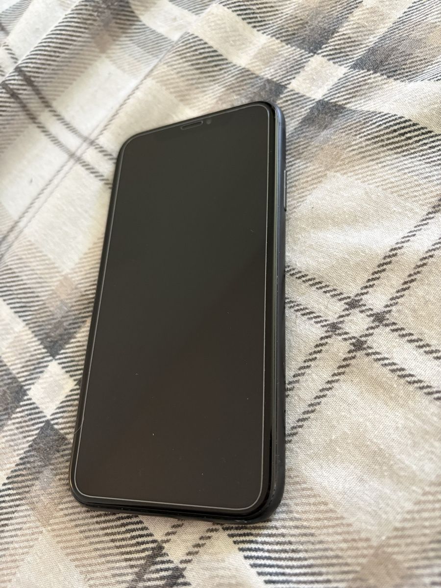 Apple Telefoni cellulari / Smartphones: iPhone XR Nero 64GB – Usato da Novazzano venduto da jen_hx8j 2