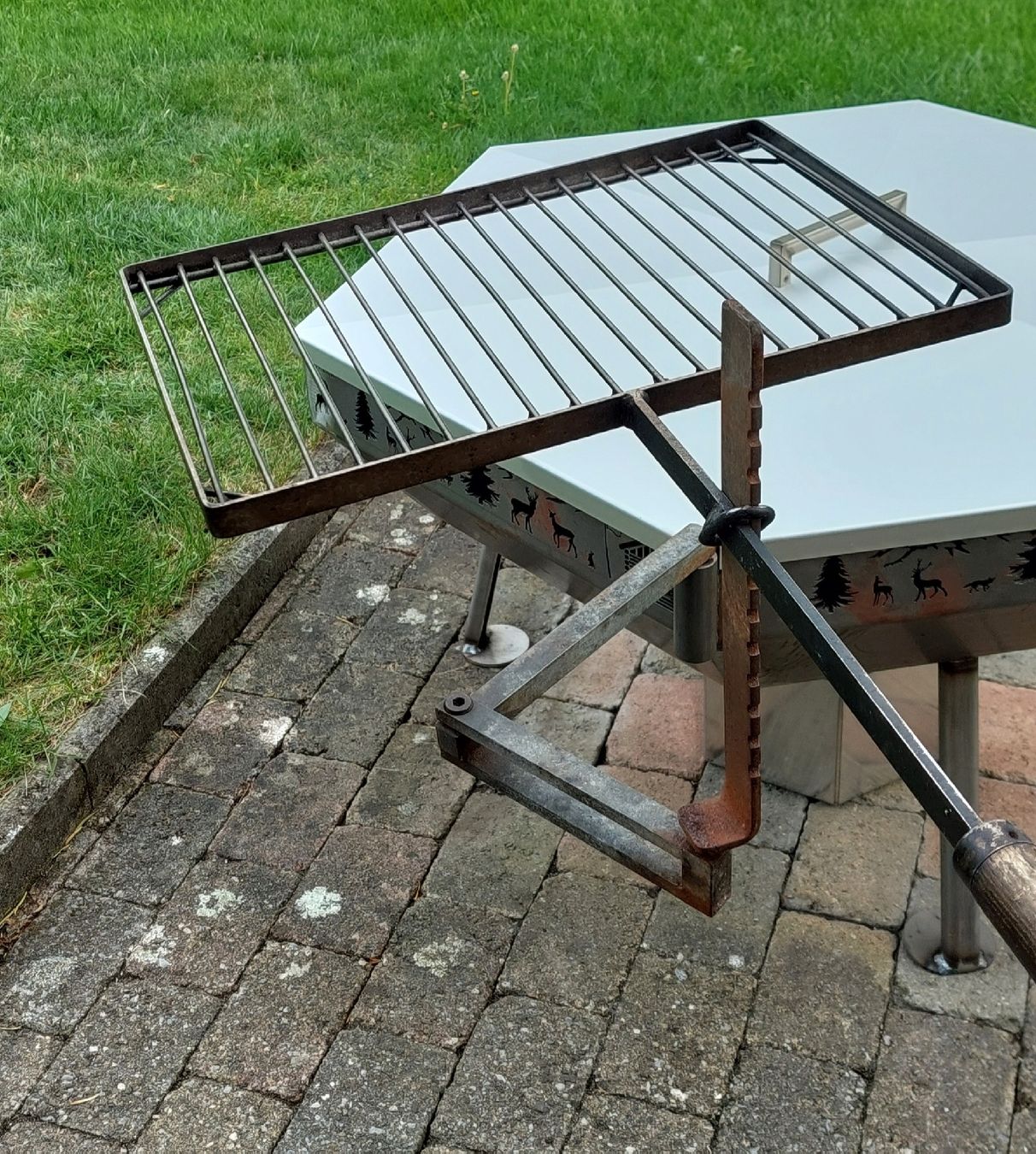 Grils: Grillrost mit Drehhalterung – D'occasion à Sursee par Martosch 5