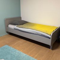 Kinder Bett Laurette "lit rond" 90x200cm anthrazit
