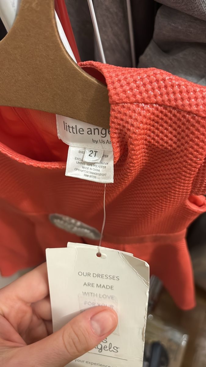 Vestiti & Gonne: NEW robe 2 ans – Nuovo e nell'imballaggio originale da Montreux venduto da nai_5w9m 1