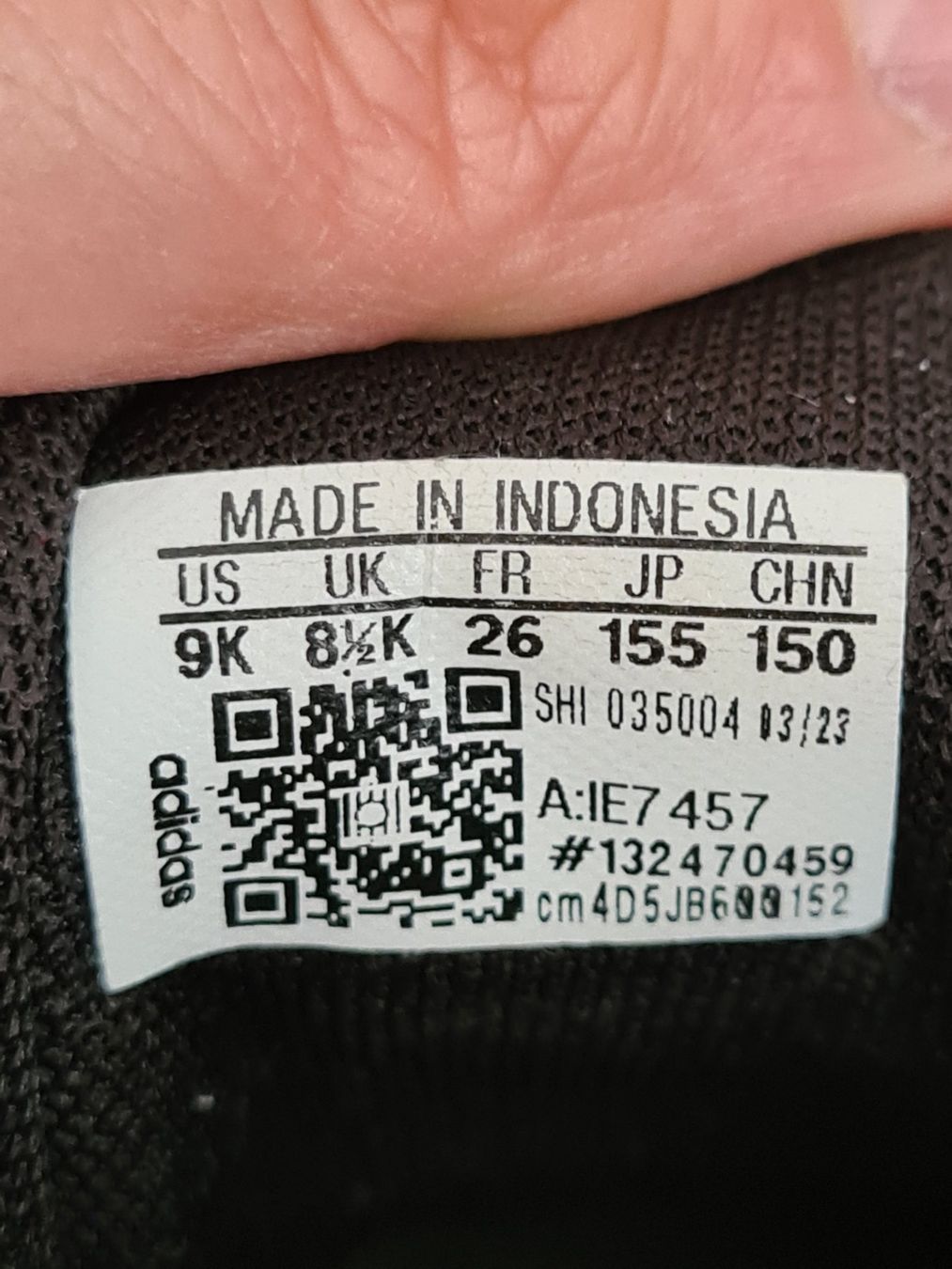 Adidas Scarpe per ragazzi: Baskets Adidas noires pointure 26 – Usato da Carouge GE venduto da Gasco 5