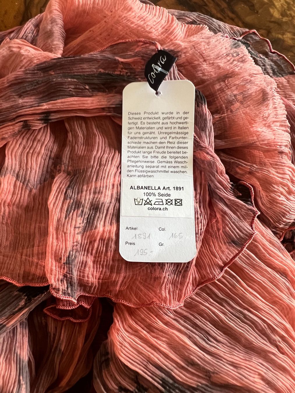 Colora Foulard & Sciarpe: Colora Schal, 100% Seide, Dunkellachs, NEU – Nuovo e nell'imballaggio originale da Worb venduto da farben20zauber 1
