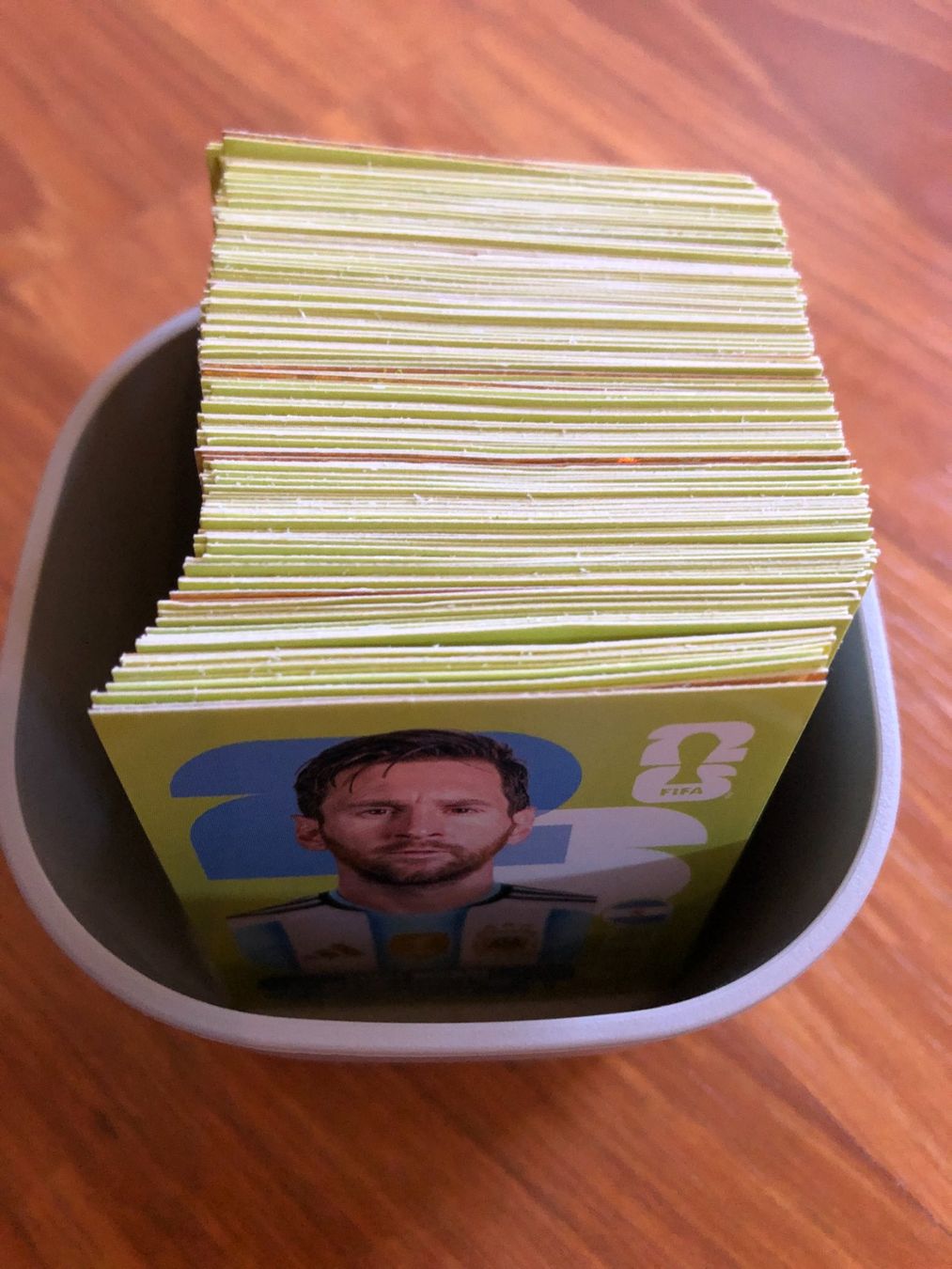 Panini Carte collezionabili: Panini Sticker Pack: 16 Teams, Messi, .. 190+ Sticker – Nuovo (secondo la descrizione) da Versoix venduto da santazurich