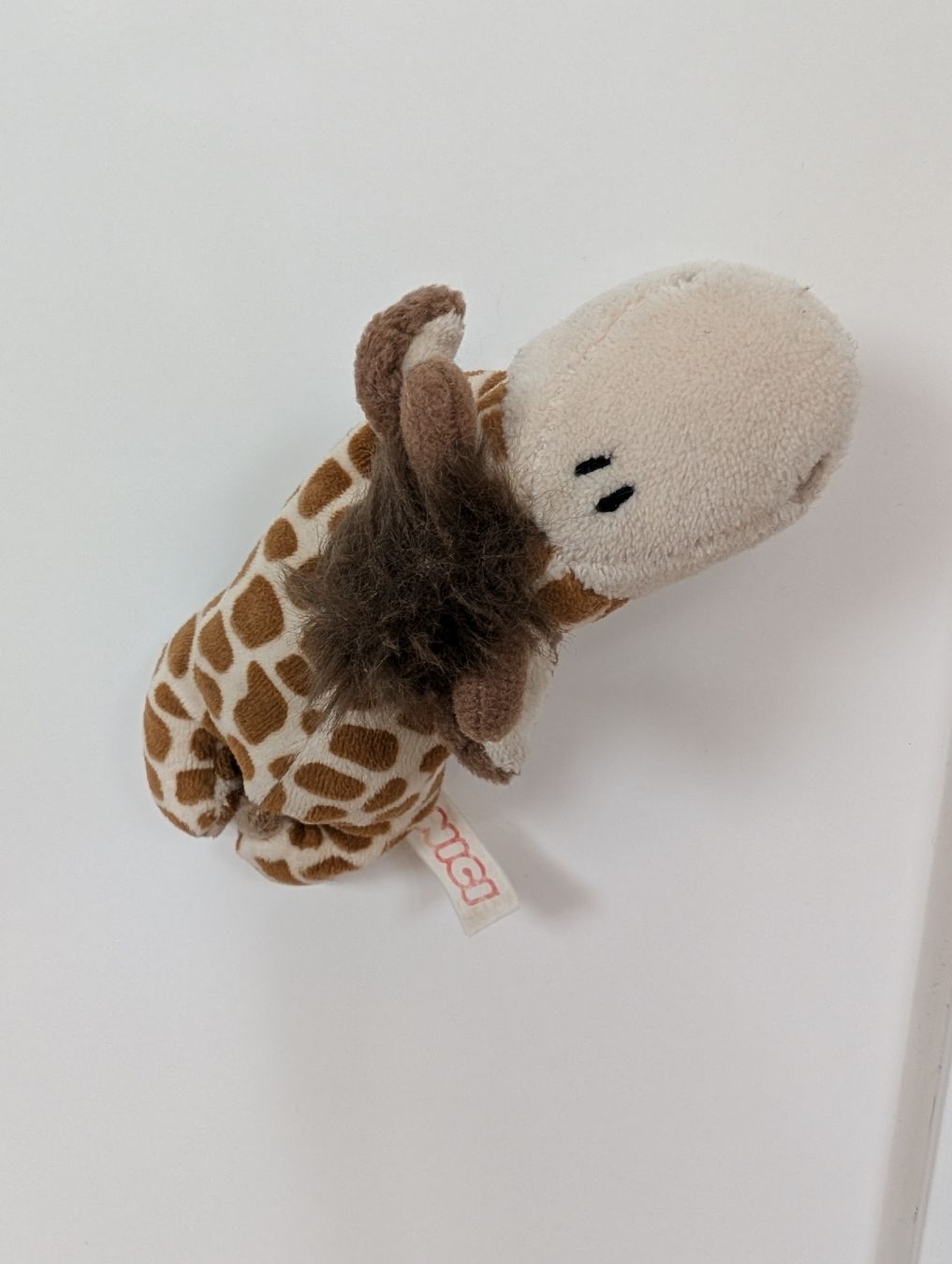 Nici Calamite: Nici Giraffe Mini Magnet Stofftier – Usato da Bern venduto da Zorro333