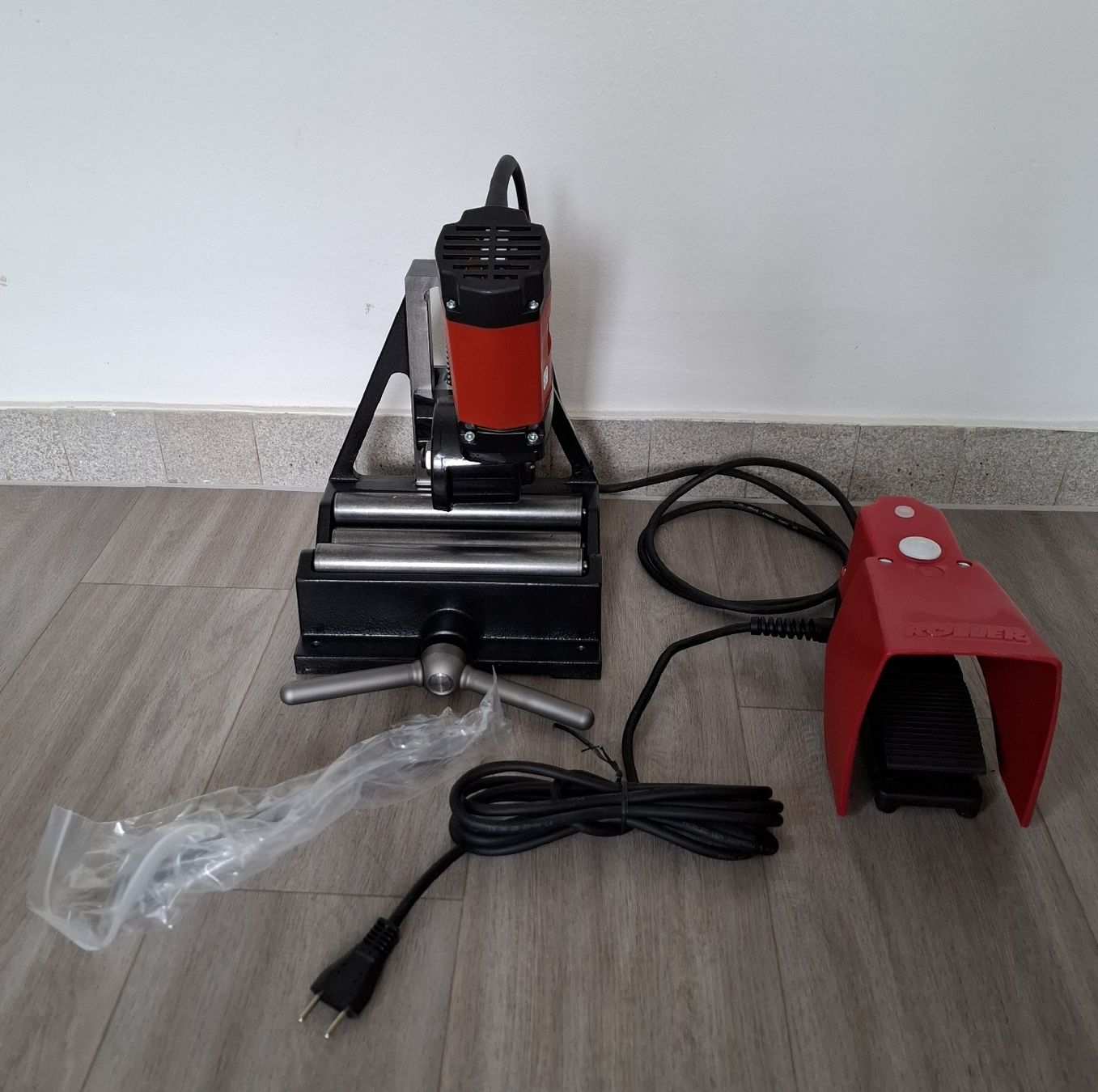 Tutte le macchine: Rohrtrennmaschine - Roller's Disc 100 – Nuovo (secondo la descrizione) da Reinach BL venduto da HT20 1