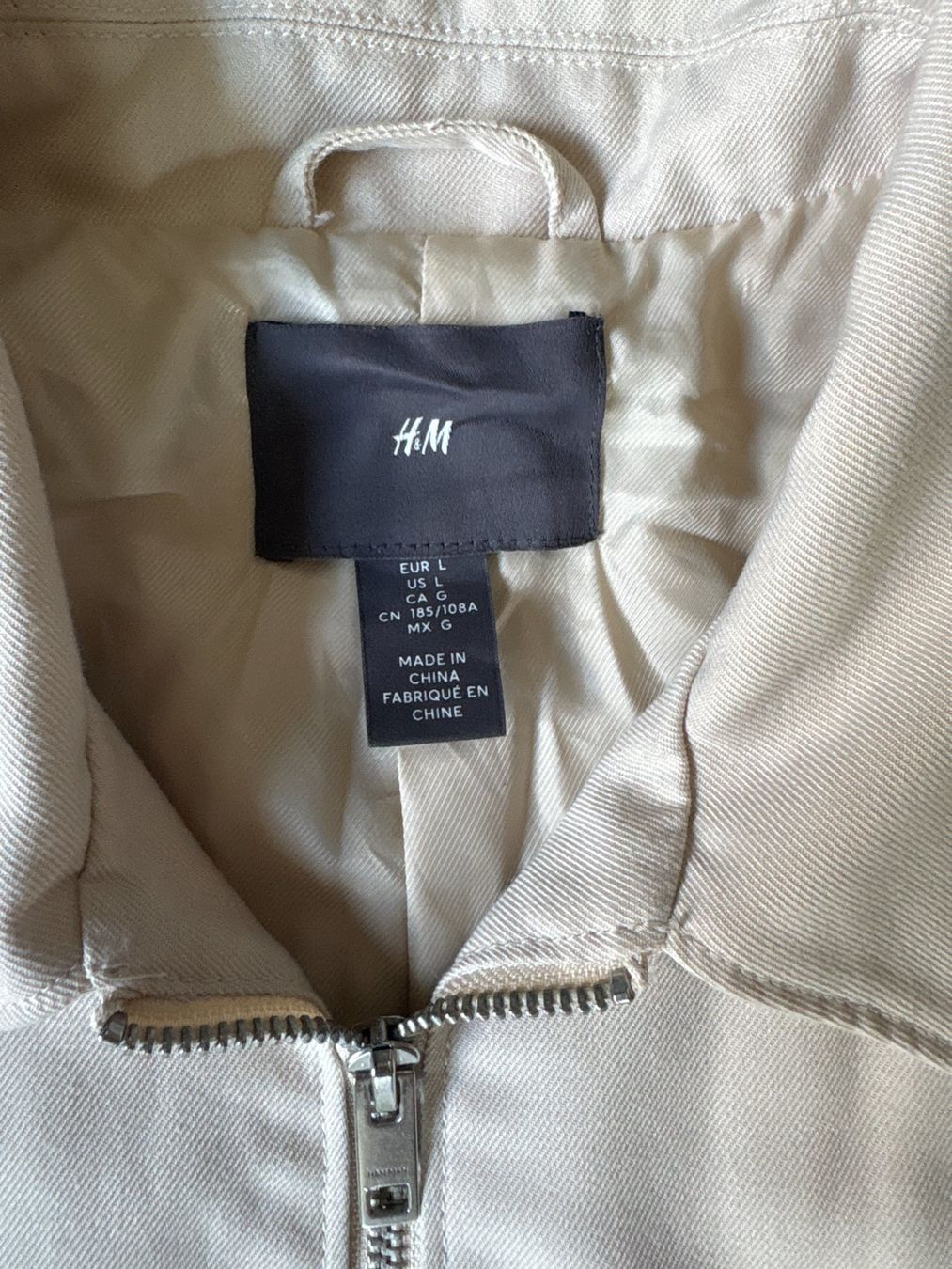 H&M Vestes: H&M Jacke Beige Gr. L – D'occasion à Niederwil AG par Pascal879 1