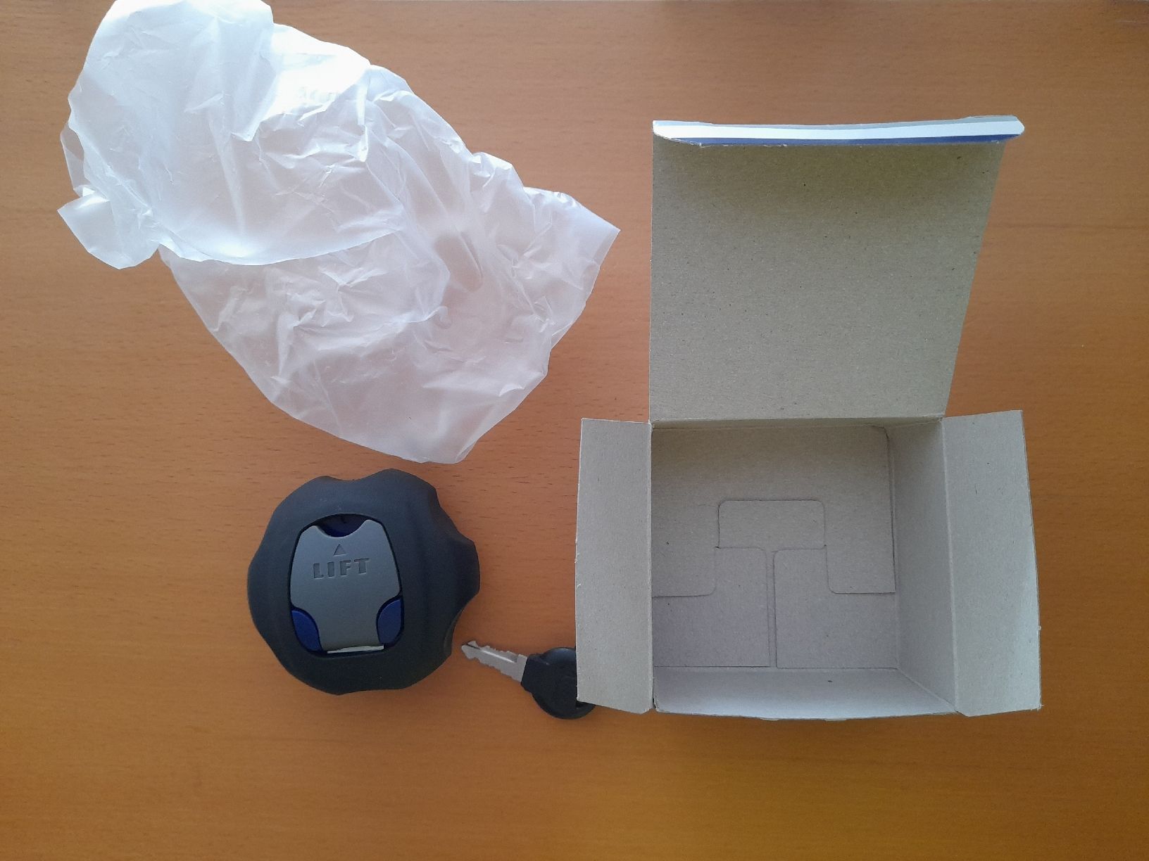 Accessori per altri veicoli: Tankdeckel – Nuovo e nell'imballaggio originale da Rothrist venduto da KKC19 5