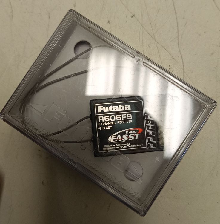 Futaba R606FS 2.4GHz FASST Empfänger -Neu-(em58) (Neu und ...