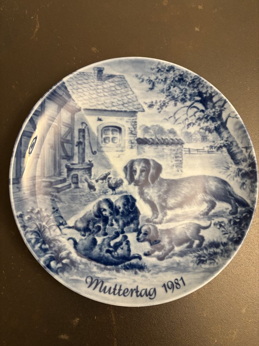 Teller: Muttertags Teller 1981 – Neu (gemäss Beschreibung) aus Buonas von eluthi48 1