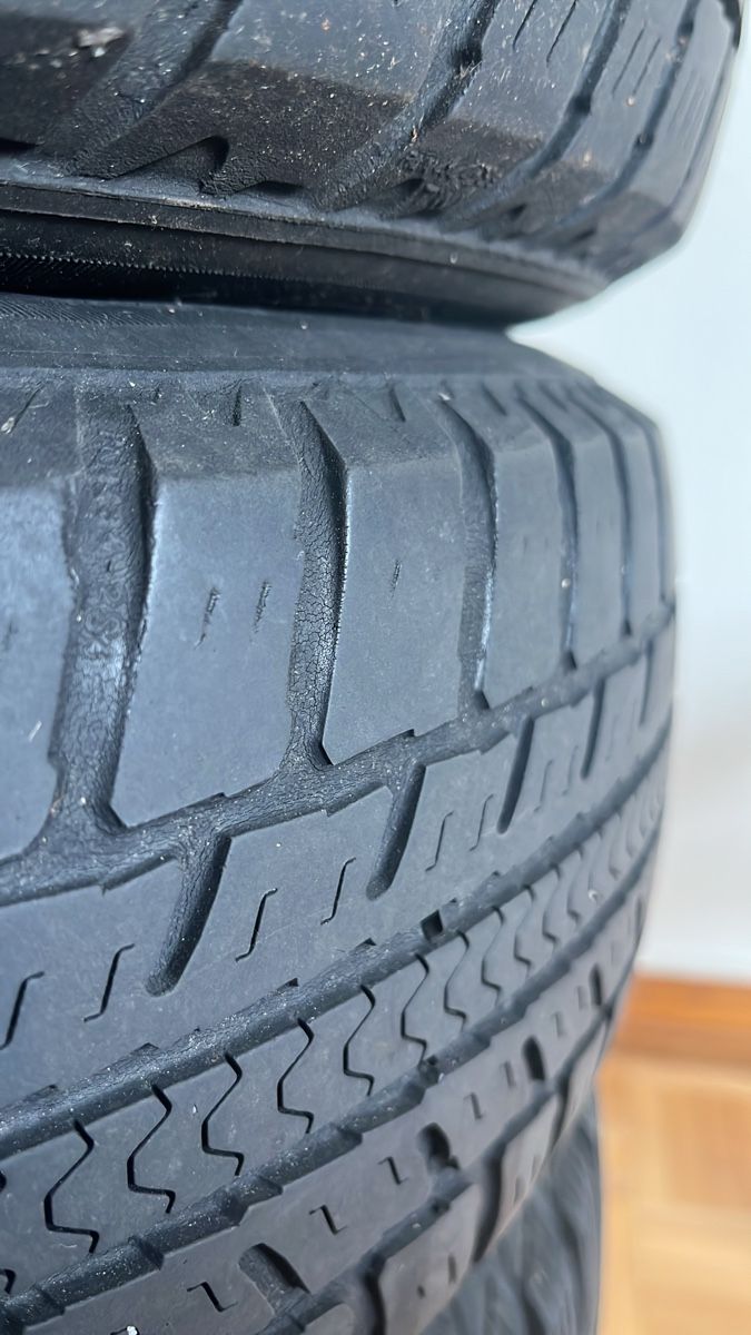 Pneus & Roues: Winterreifen – D'occasion à Zürich par Liilu 8