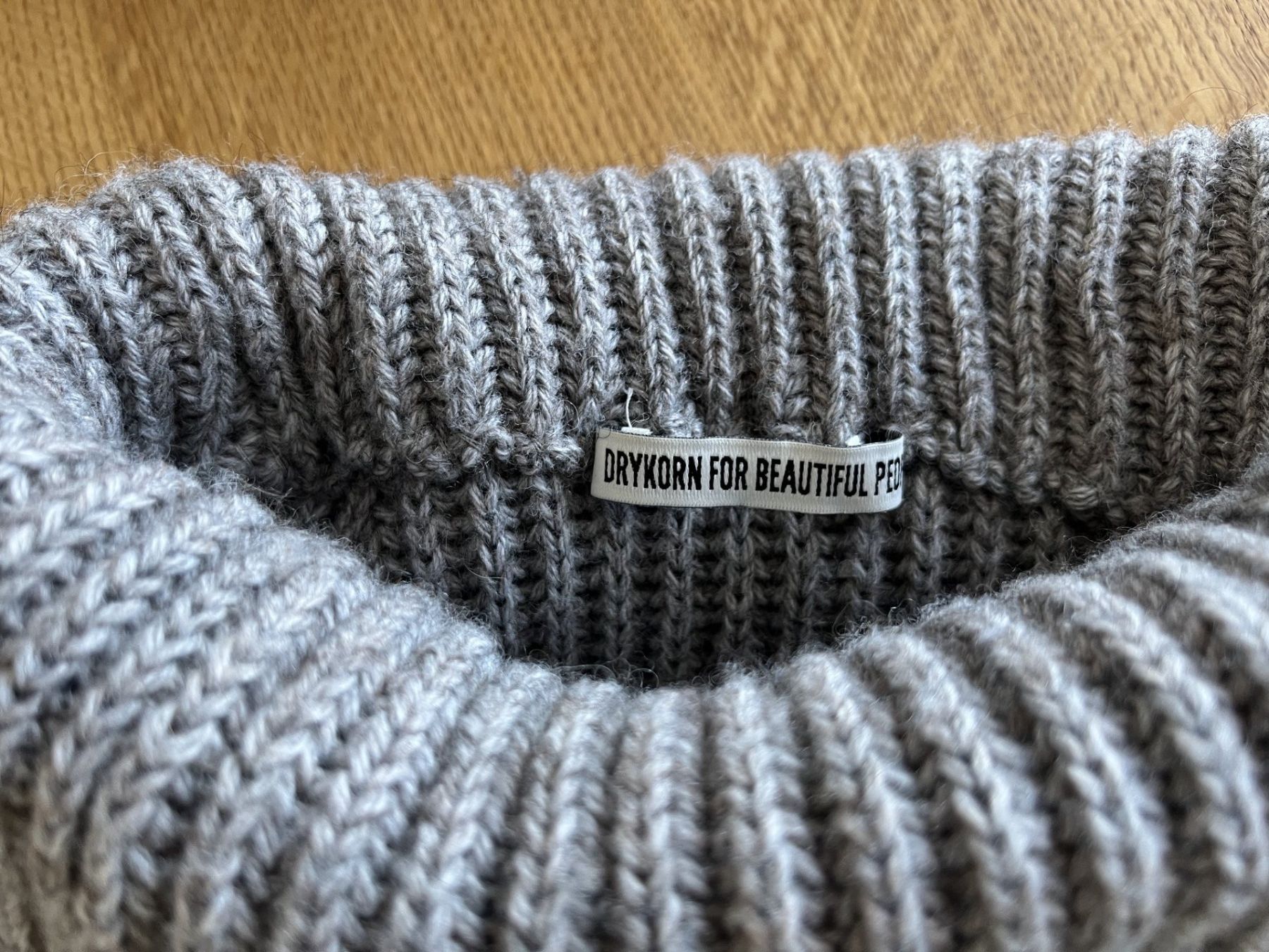 Drykorn Pullover & Sweatshirts: edler Pullover mit Steh- oder Rollkragen von Dreykorn – Gebraucht aus Wermatswil von Mickeymouse68 1
